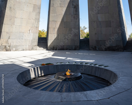 Slika na platnu Memorial du genocide armenien à Erevan