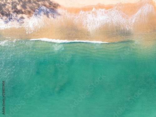Quadro em tela Beautiful beach sea in summer season,Travel and nature environment concept,Sea b
