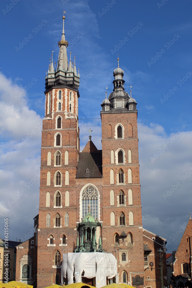 Fototapeta premium Marienbasilika in Krakau, Polen