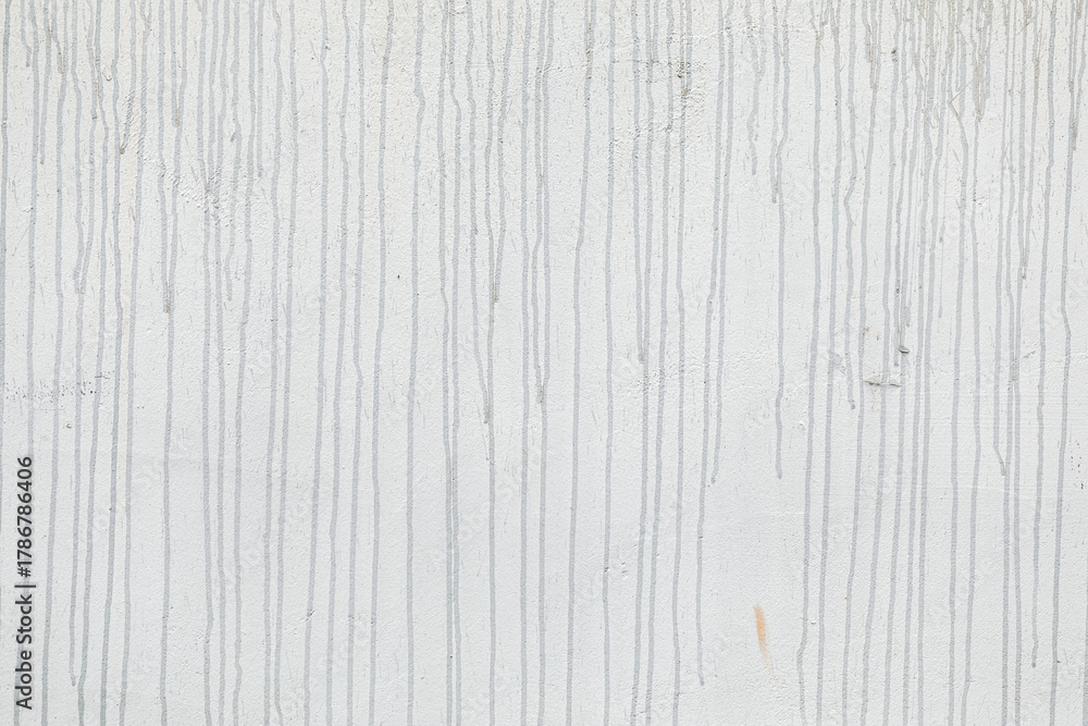 Fototapeta premium White Wall with Vertical Water Streaks Texture