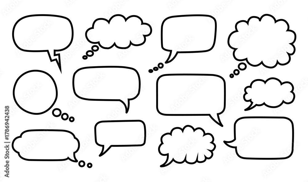 Fototapeta premium Blank Speech Bubbles Set for Chat and Communication Design
