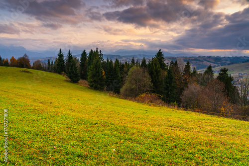 Fototapeta Naklejka Na Ścianę i Meble -  Spring landscape from Litwinka view point, Poland