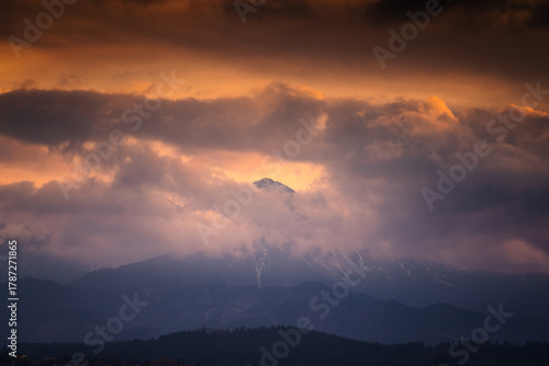 Fototapeta Naklejka Na Ścianę i Meble -  Sunset in Tatra Mountains