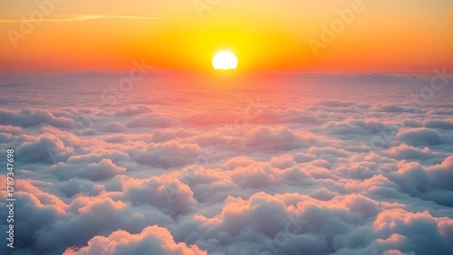 구름 너머 떠오르는 해 the rising sun beyond the clouds