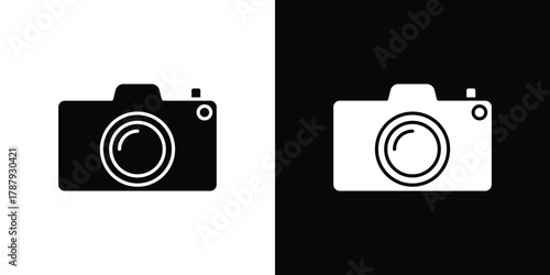 Camera icon in solid silhouette set. Vector Illustration.