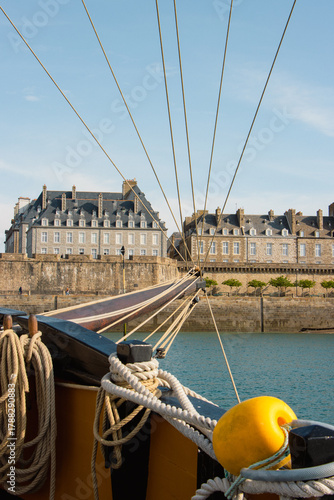 Dans le port de Saint Malo
