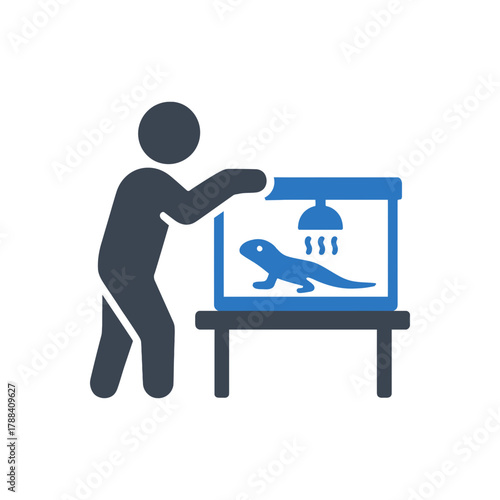 Reptile habitat care icon