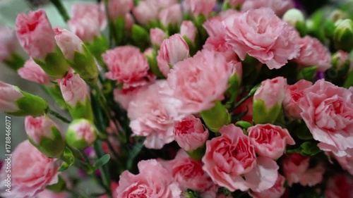 Wallpaper Mural Bouquet of pink roses
 Torontodigital.ca