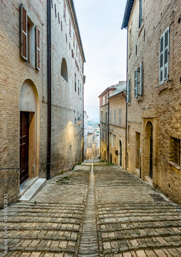 Obraz premium Historic Fermo Old Town Street with Stone Brick Stairs