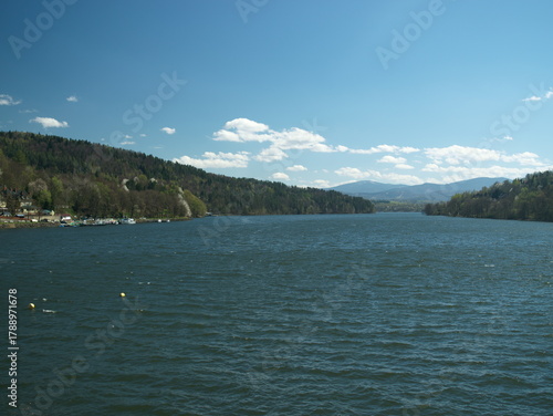 Fototapeta Naklejka Na Ścianę i Meble -  lake in the mountains
