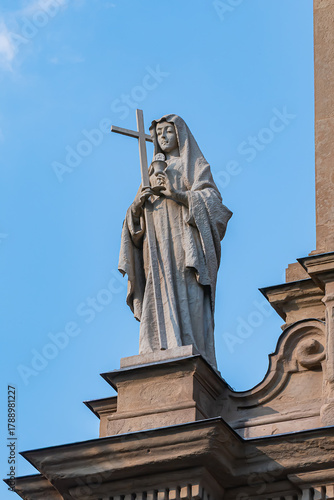 Church of Saints Bartholomew and Stephen, built for Dominican Order in 17th century, which houses the prized Martinengo Altarpiece by Venetian master Lorenzo Lotto. BERGAMO, ITALY.