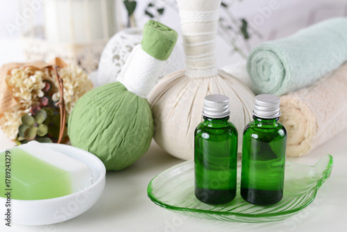 ハーブボールとアロマオイル