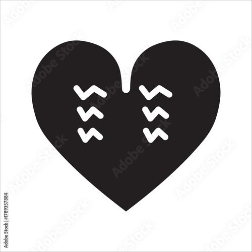 

Heart attack linear icon . Myocardial infarction. Cardiovascular disease. vector illustration on white background
