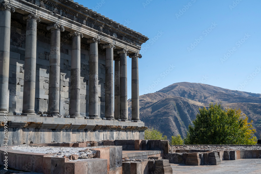 Fototapeta premium Temple païen de Garni, Armenie