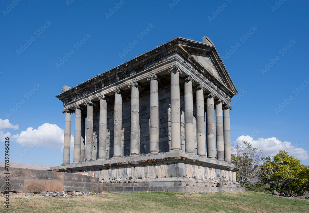 Fototapeta premium Temple païen de Garni, Armenie