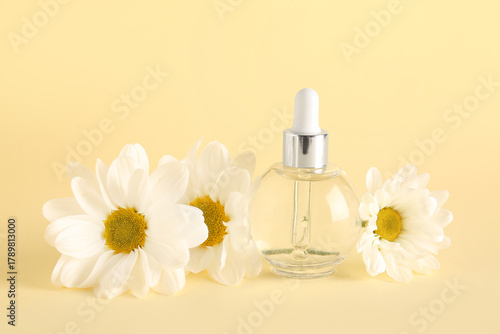 Clear glass dropper bottle ...