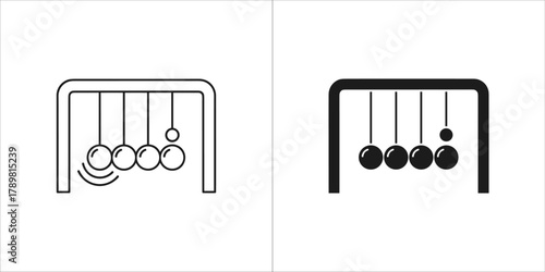 Newtons cradle physics toy