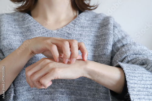 手荒れ　手のかゆみ