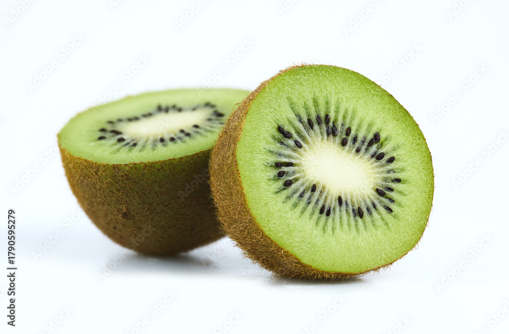 Fototapeta premium Freshly sliced kiwi halves ready for healthy snacks