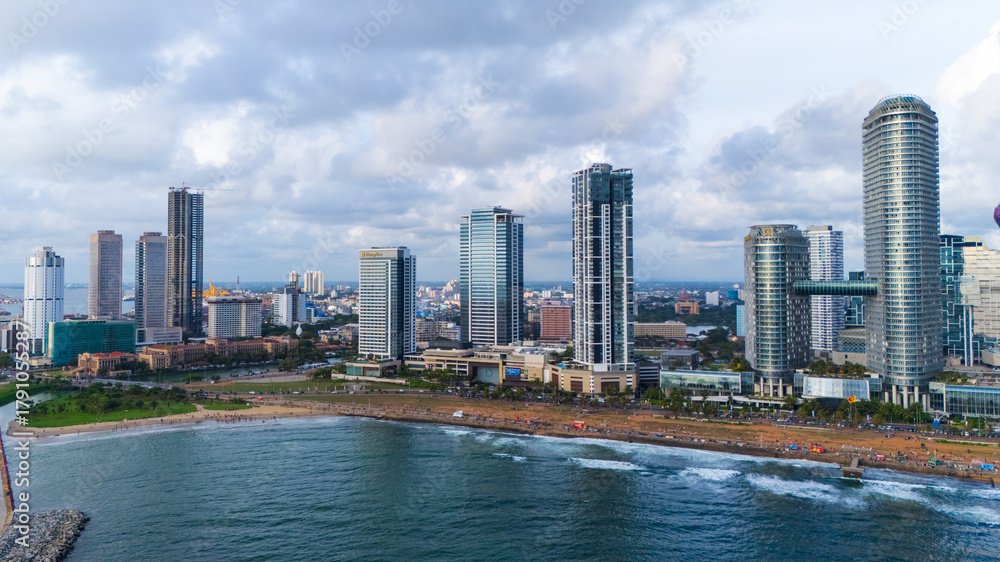 Obraz premium View of the Colombo city skyline