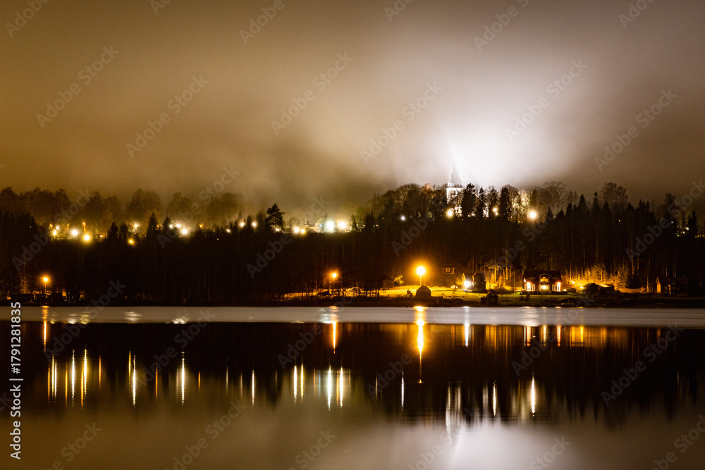 Naklejka premium night view of the river