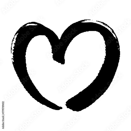 柔らかい筆のタッチで描かれたシンプルな手描きハートのイラスト素材