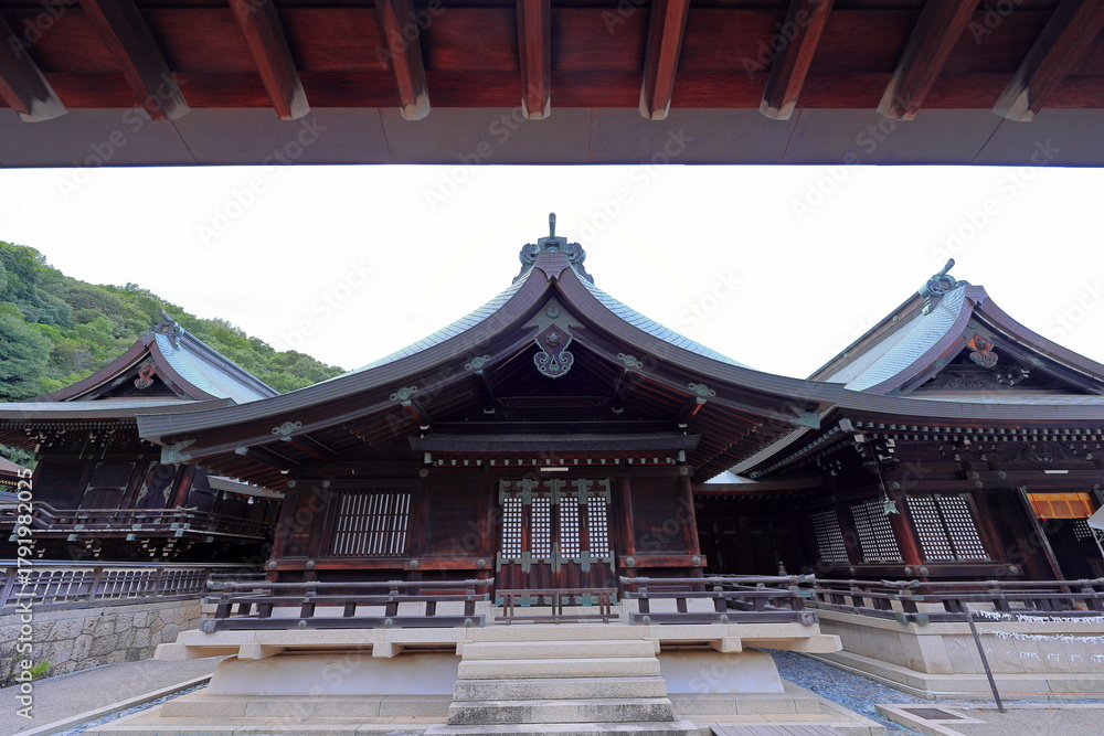 Fototapeta premium Kibitsuhiko Shrine, Shinto shrine with an inner shrine rebuilt in 1697 in Okayama, Japan