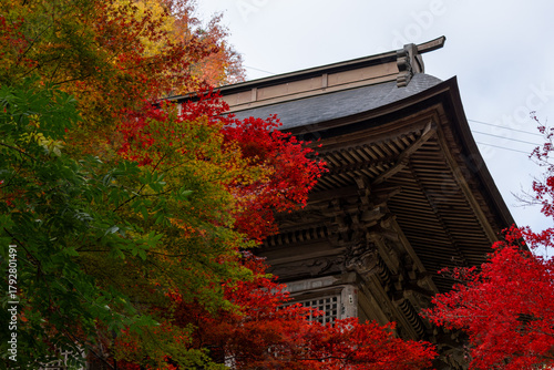立石寺、秋の彩り