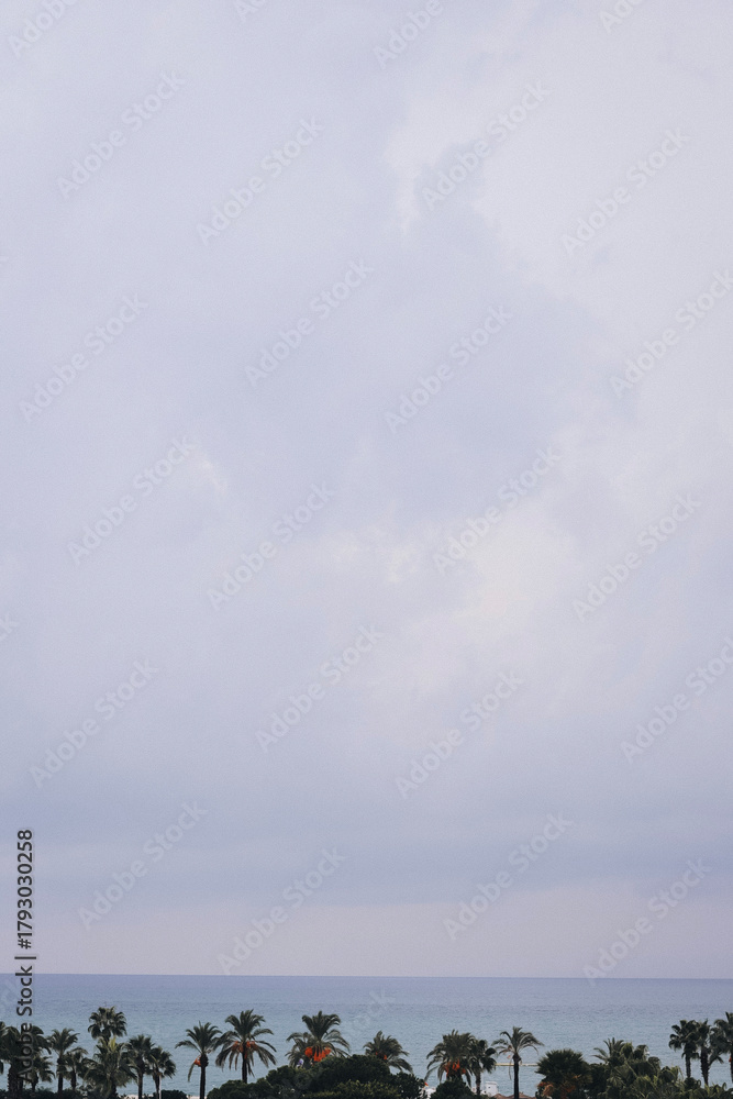 Naklejka premium beach holiday, sunset at the sea, sea, beach