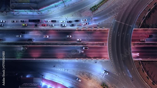 Expressway, Self-driving autonomous electric cars of the future with elements move along a busy traffic intersection. Artificial Intelligence, Car Scan, GPS Tracking, Smart Roads, IoT, highway	