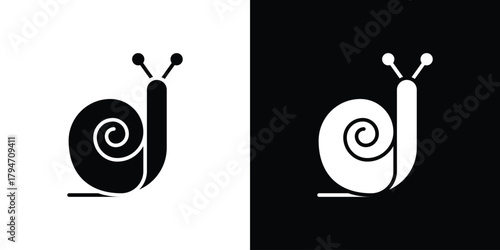 Snail icon, outline vector sign, linear and solid style. vector symbol on white background