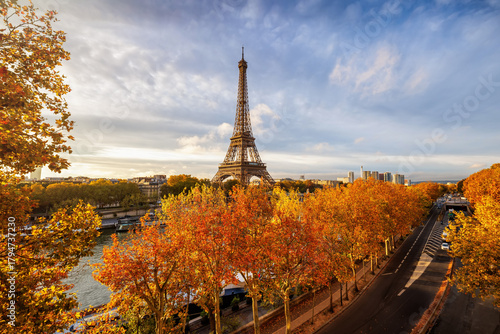 Photography Panoramic autumn view of the skyline of Paris, France, along the riverbank of th