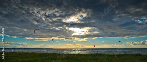 Kiten an der Ostsee nähe Großenbrode