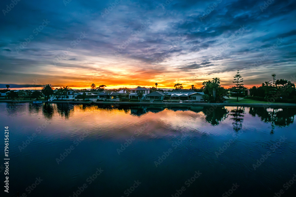 Fototapeta premium Sunrise over Delf Island in Spring