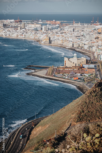 Ausblick von Süden auf die Stadt Las Palmas, Gran Canaria, Kanarische Inseln