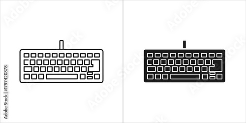 Outline and filled computer keyboard