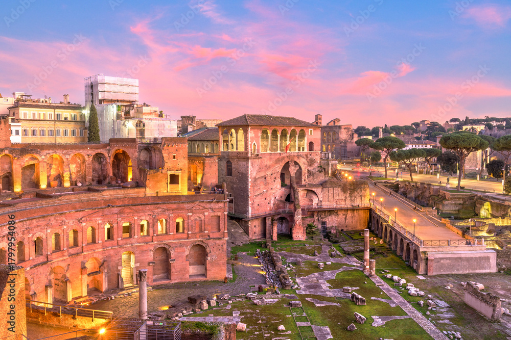 Fototapeta premium Rome, Italy overlooking Trajan's Forum 1281