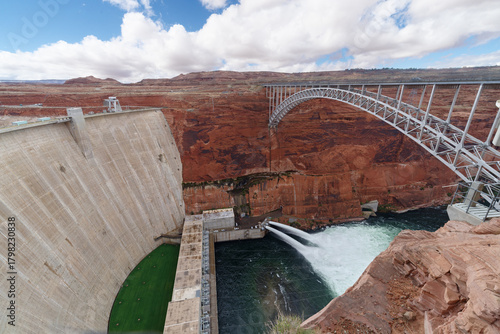 View from above of Glen Canyon Dam and Bridge spanning the Colorado River in northern Arizona, USA. Page, Arizona, October 11, 2025.
