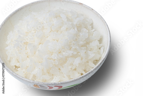 お茶碗によそられた炊き立てご飯