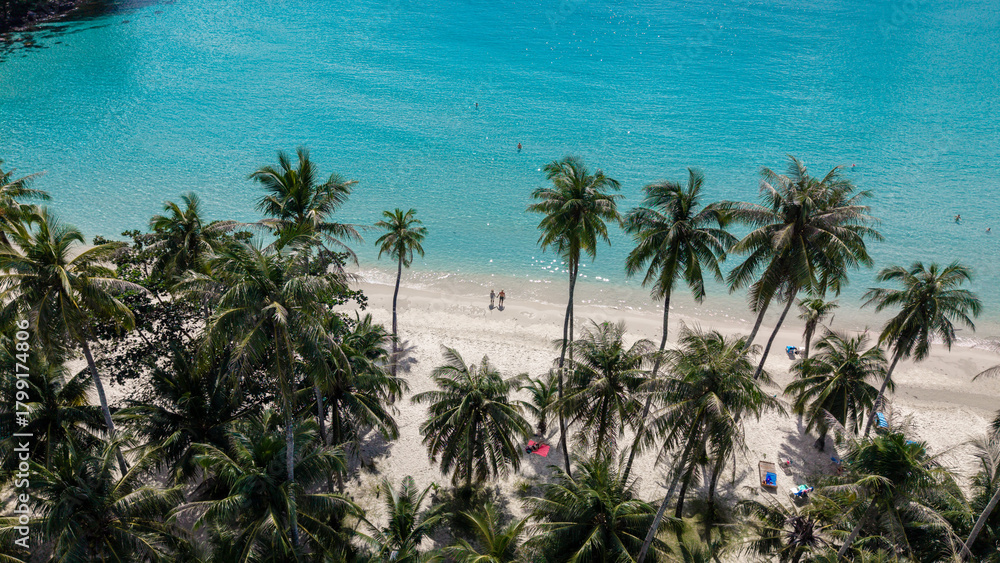 Fototapeta premium Enjoying the serene beauty of Koh Kood Island with pristine beaches and turquoise waters