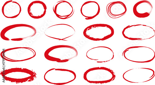 手描きの楕円のセット。落書き風の円。筆で描いた赤い丸のベクターイラスト。