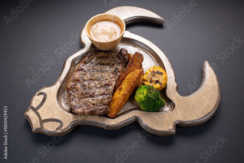 Delicious tender lamb meat, perfectly cooked for a rich and natural flavor.