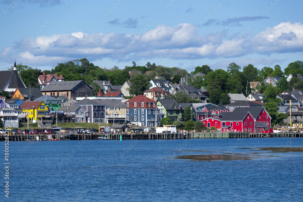 Fototapeta premium Nova Scotia - Lunenburg Harbour