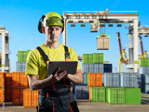 Port logistics specialist m...