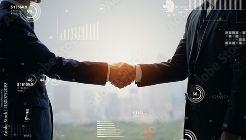握手するビジネスパーソンのグループとビジネスデータのコンセプト