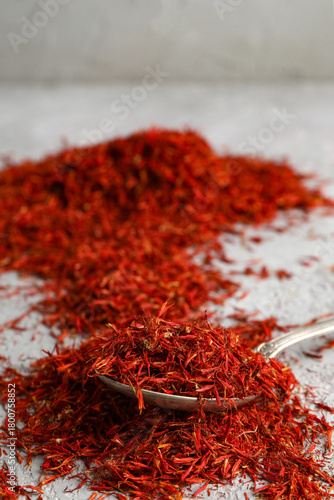 Premium saffron spice in si...
