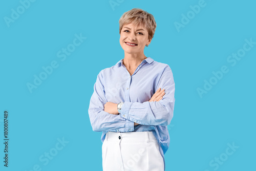 Mature businesswoman smilin...