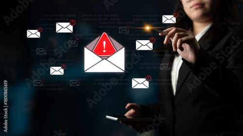 Cuadro en lienzo A cybersecurity alert indicating a phishing scam or malware threat