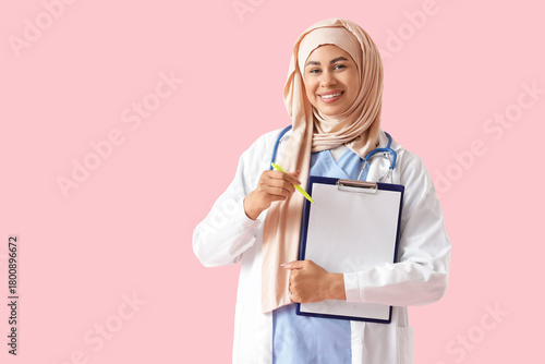 Female Muslim medical stude...