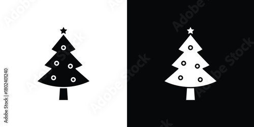 Christmas tree icon Isolated. icon for logo, graphic design and more.
